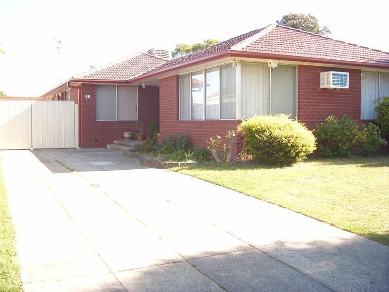 16 Walleroo Avenue, Narre Warren VIC 3805