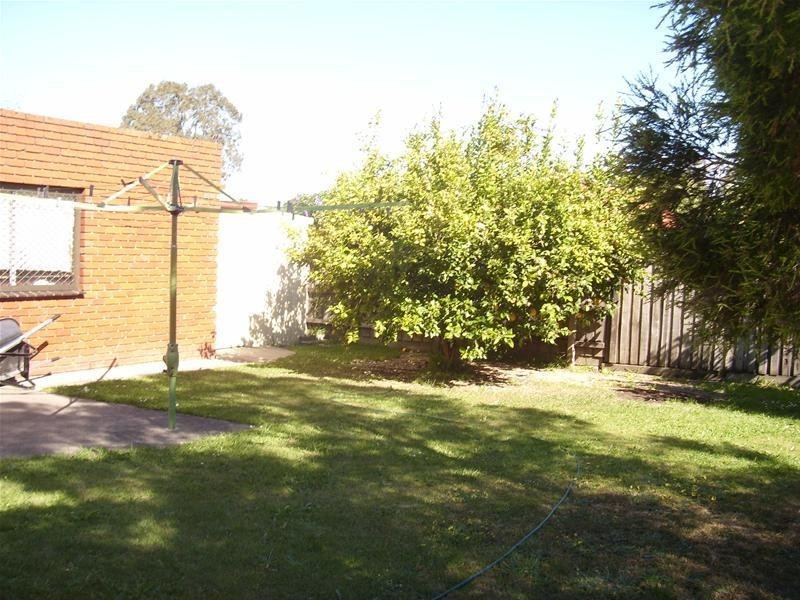 16 Walleroo Avenue, Narre Warren VIC 3805