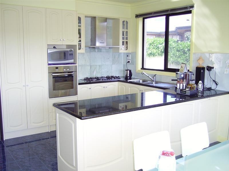 113 Montbrae Circuit, Narre Warren VIC 3805