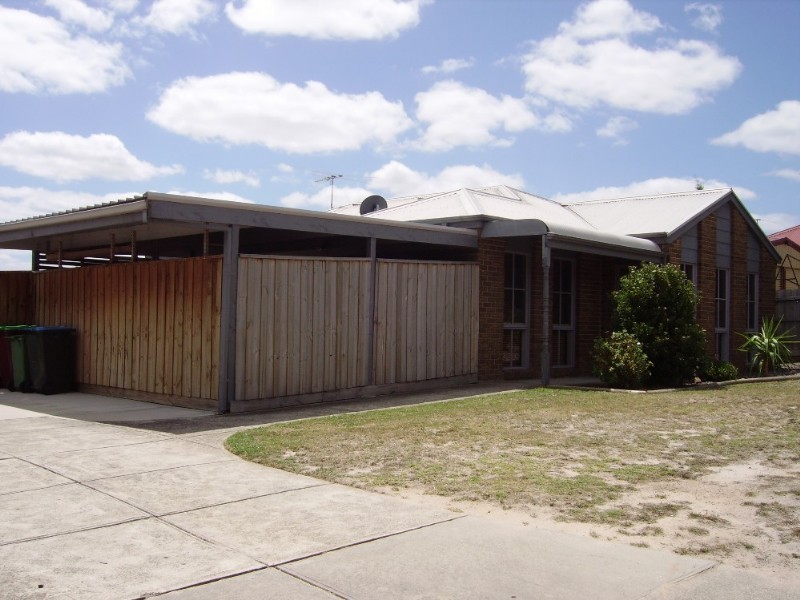 5 Pater Close, Narre Warren VIC 3805