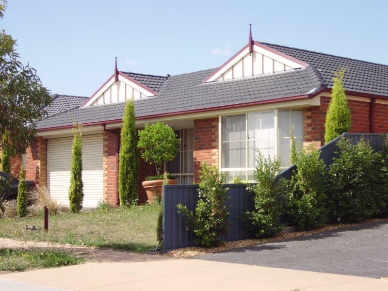 19 River Red Grove, Pakenham VIC 3810