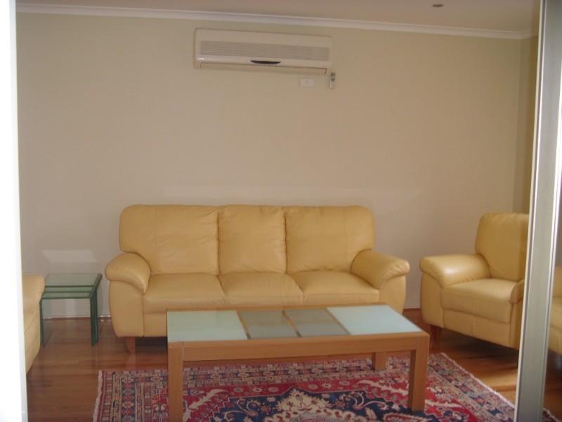 2 Shearer Court, Narre Warren VIC 3805