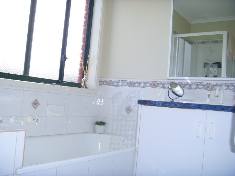 2 Shearer Court, Narre Warren VIC 3805