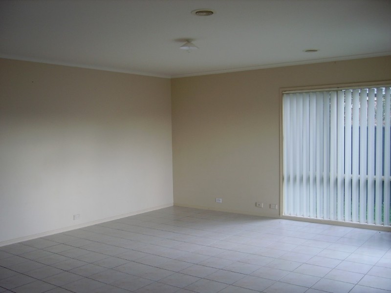 31 Harrington Drive, Narre Warren South VIC 3805