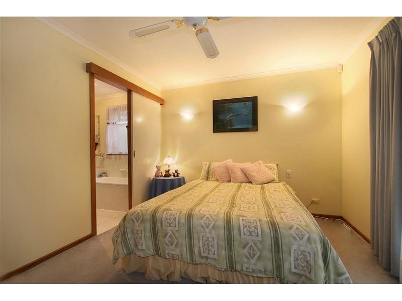 18 Eskdale Court, Narre Warren VIC 3805