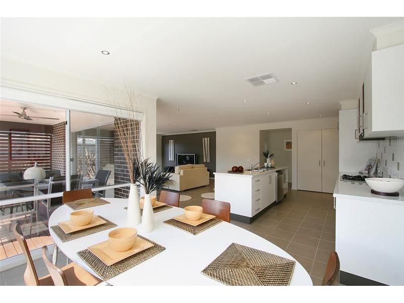 Lot 48 Reidel Avenue, Pakenham VIC 3810