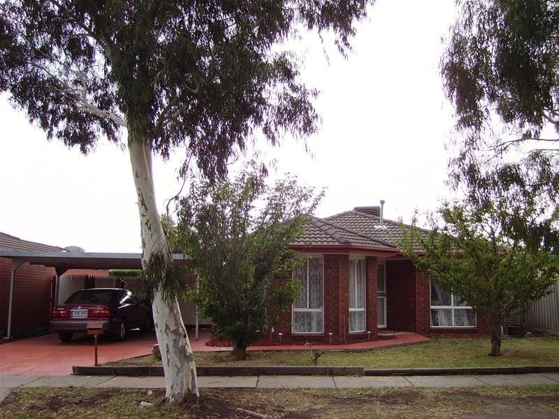 127 Kendall Drive, Narre Warren VIC 3805