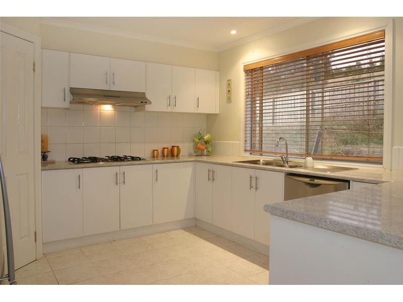 45 Montbrae Circuit, Narre Warren North VIC 3804