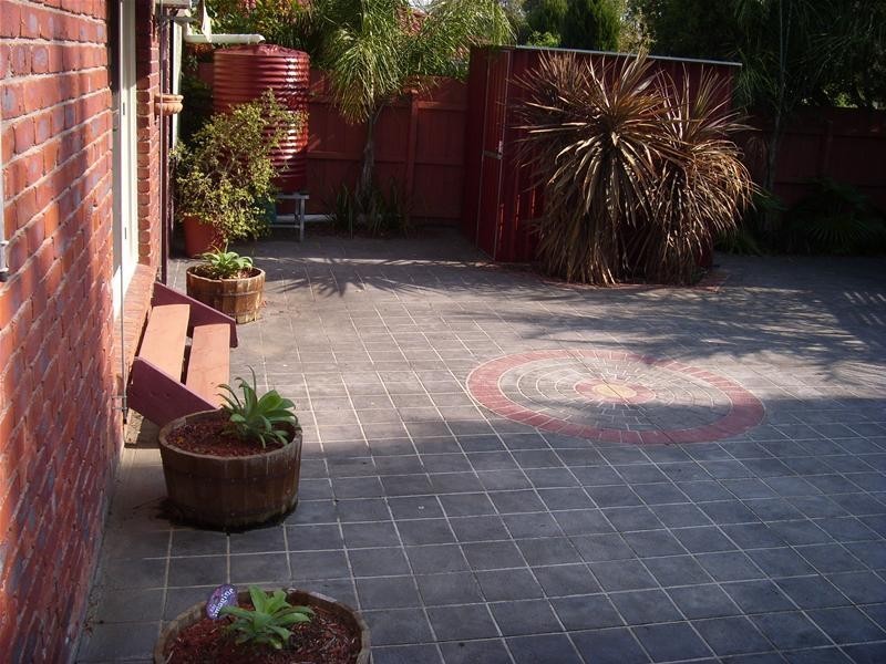 27 Garryowen Crescent, Narre Warren VIC 3805