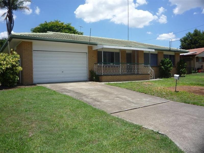 23 Dunstable Street, Macgregor QLD 4109