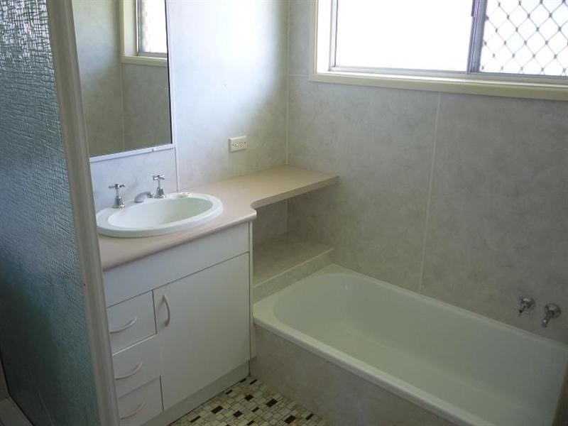 23 Dunstable Street, Macgregor QLD 4109