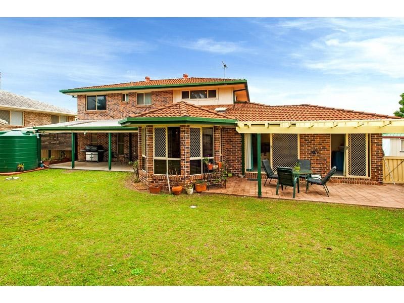 3 Lapage Place, Wishart QLD 4122