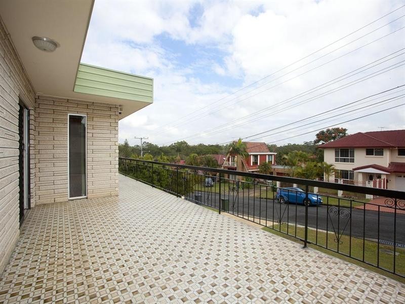 25 Nevern Street, Macgregor QLD 4109