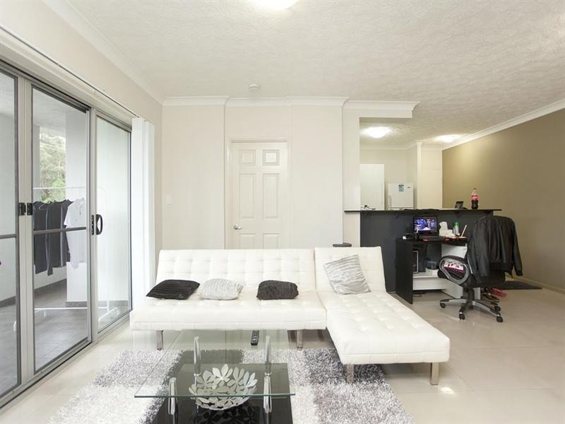 18/14 Le Grand Street, Macgregor QLD 4109