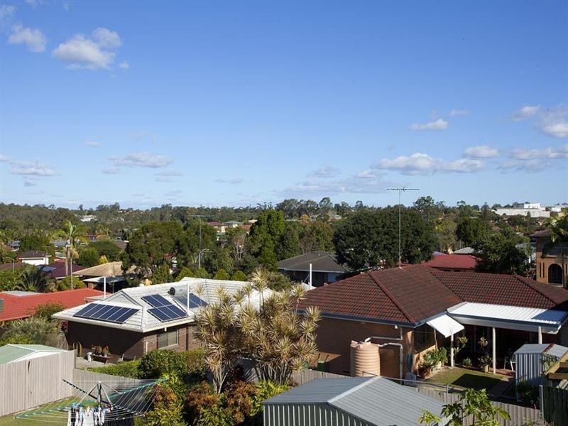 21 Brownleaf Street, Mansfield QLD 4122