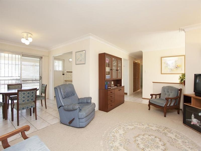 10 Colington Street, Mansfield QLD 4122