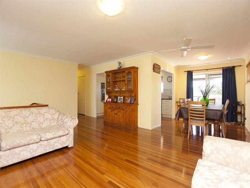 125 Ham Road, Mansfield QLD 4122