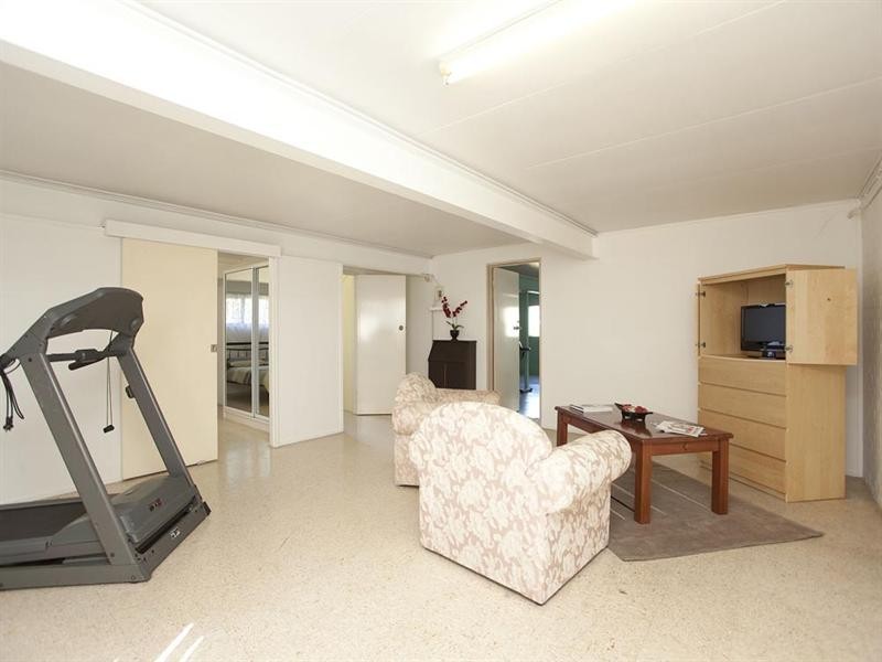 125 Ham Road, Mansfield QLD 4122