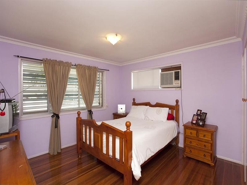 125 Ham Road, Mansfield QLD 4122