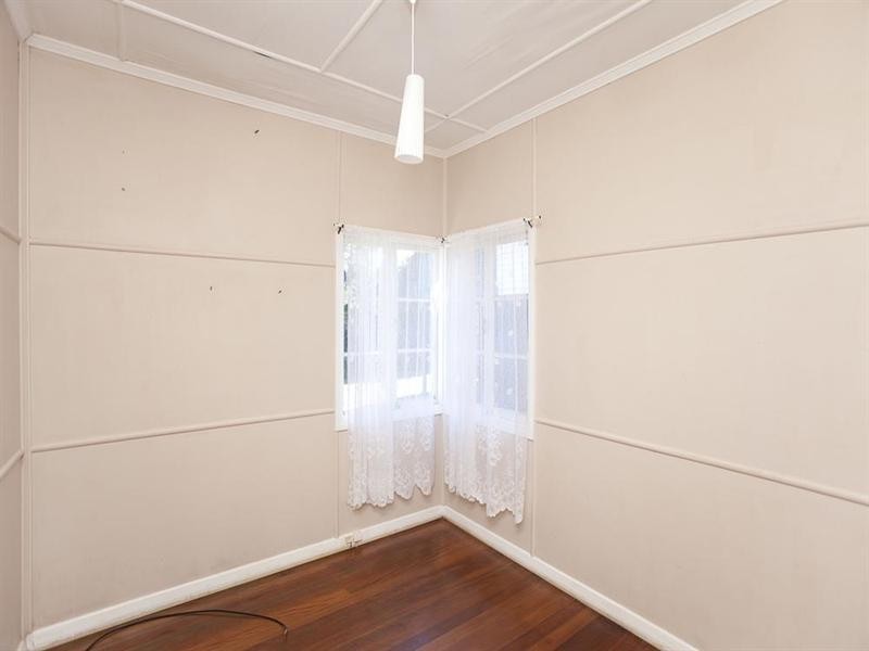 71 Rita Street, Holland Park QLD 4121