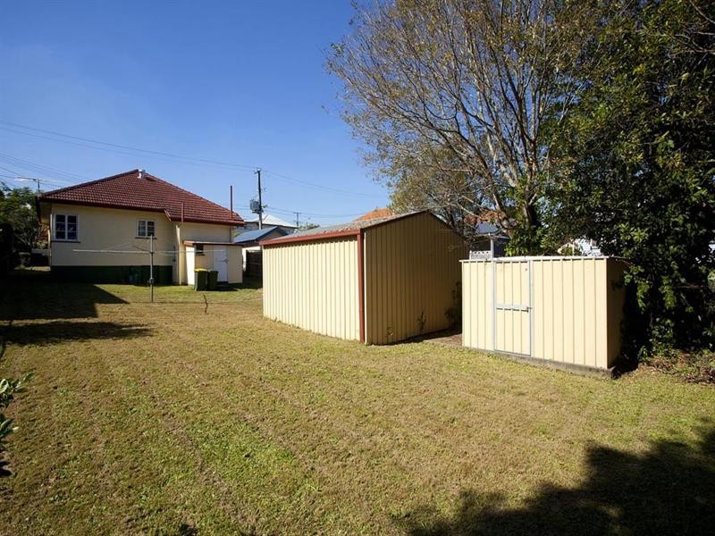 71 Rita Street, Holland Park QLD 4121