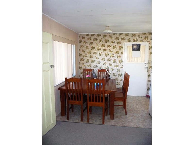 17 Dartmouth Street, Coopers Plains QLD 4108