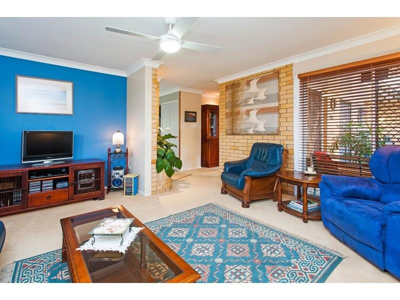 4 Benbow Court, Springwood QLD 4127