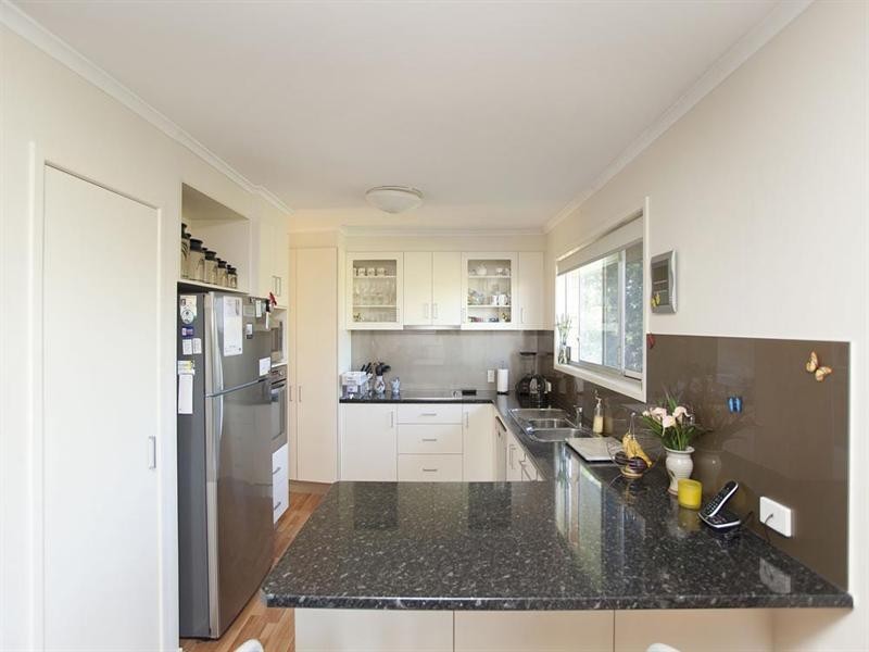 26 Auckland Street, Wishart QLD 4122