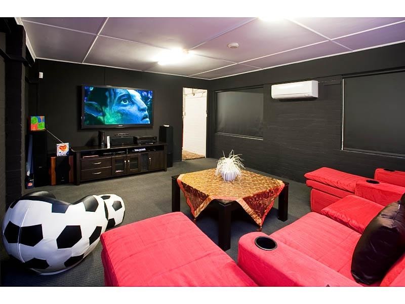 67 Macaulay Street, Coorparoo QLD 4151