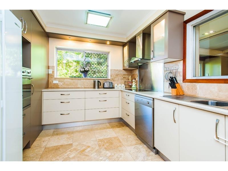 43 Auckland Street, Wishart QLD 4122