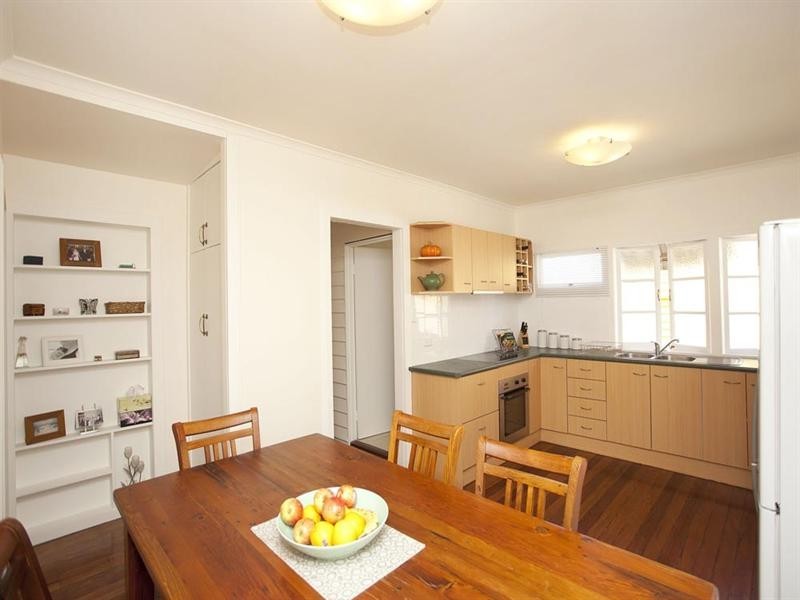 106 Dawson Road, Upper Mount Gravatt QLD 4122