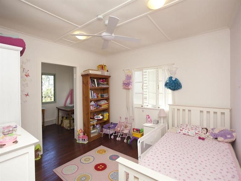 106 Dawson Road, Upper Mount Gravatt QLD 4122