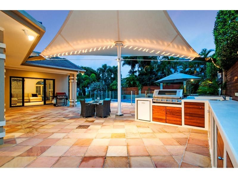 13 Troon Place, Carindale QLD 4152