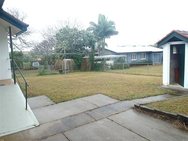 24 Watford Street, Upper Mount Gravatt QLD 4122