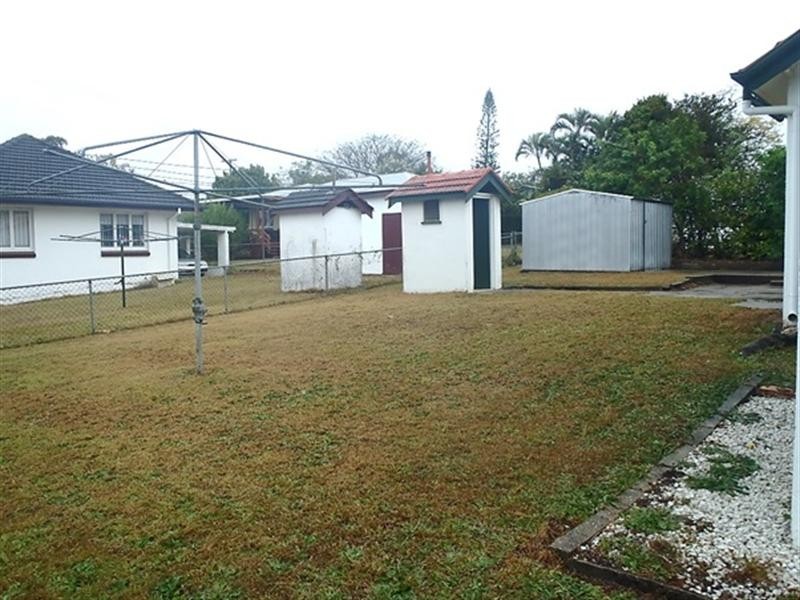 24 Watford Street, Upper Mount Gravatt QLD 4122