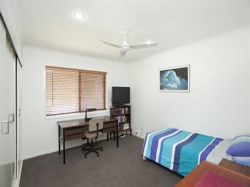 16 Homeland Street, Sunnybank Hills QLD 4109