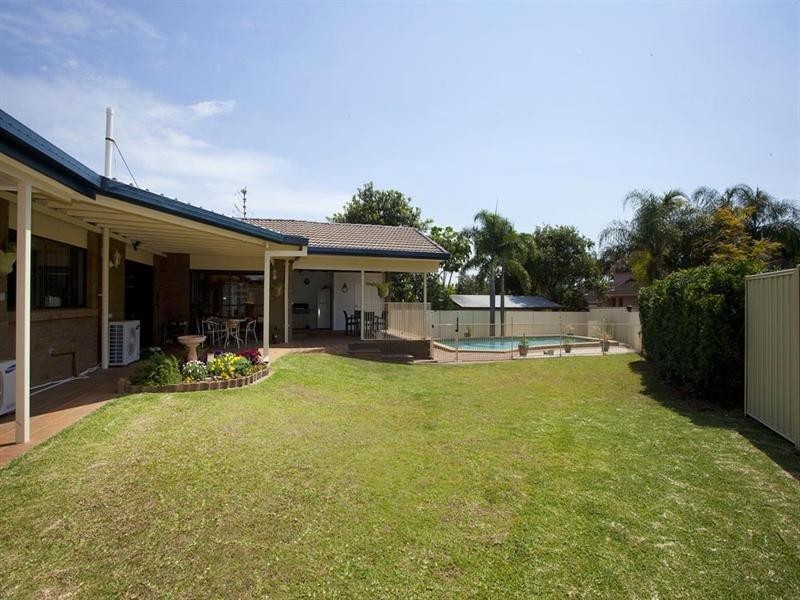 16 Homeland Street, Sunnybank Hills QLD 4109