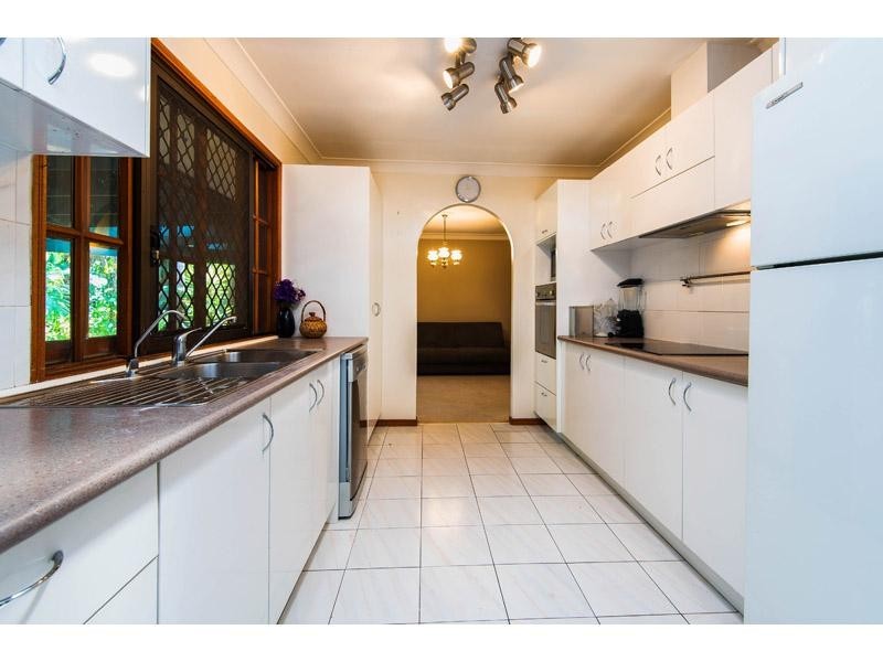 26 Wambaya Street, Belmont QLD 4153