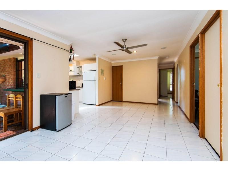 26 Wambaya Street, Belmont QLD 4153