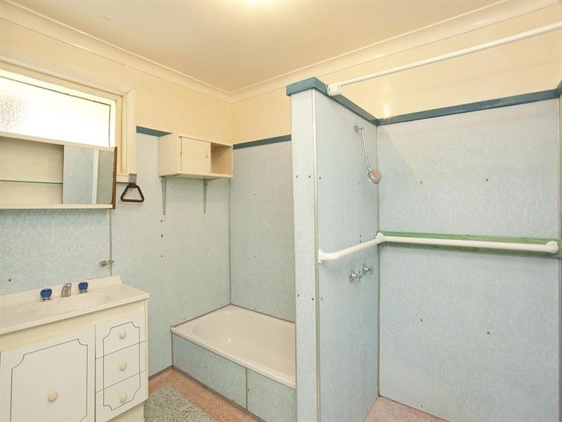 49 Coolong Street, Mount Gravatt East QLD 4122