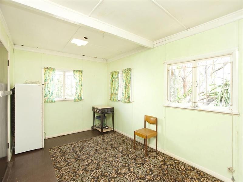 49 Coolong Street, Mount Gravatt East QLD 4122