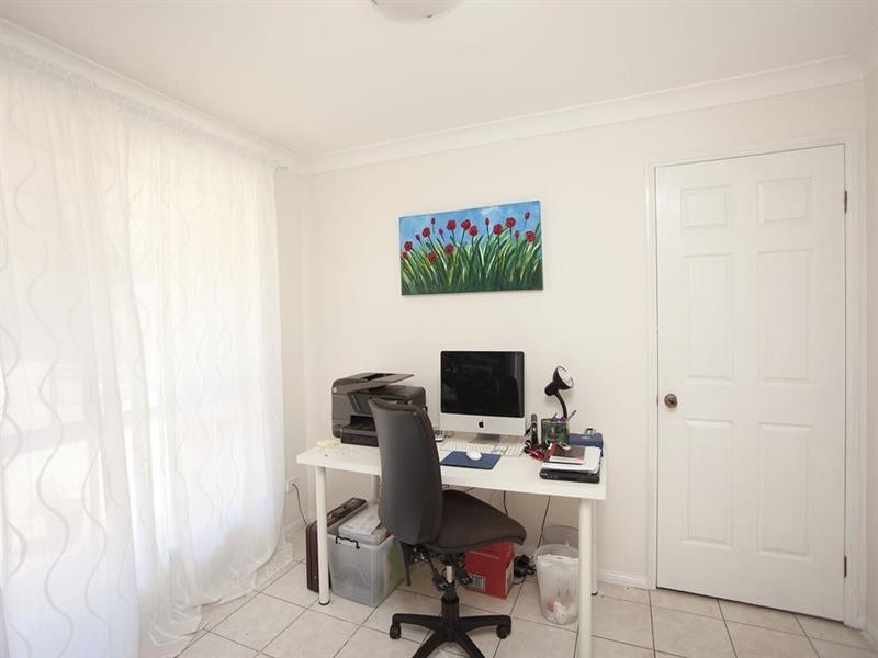 6 Snowbird Place, Wishart QLD 4122