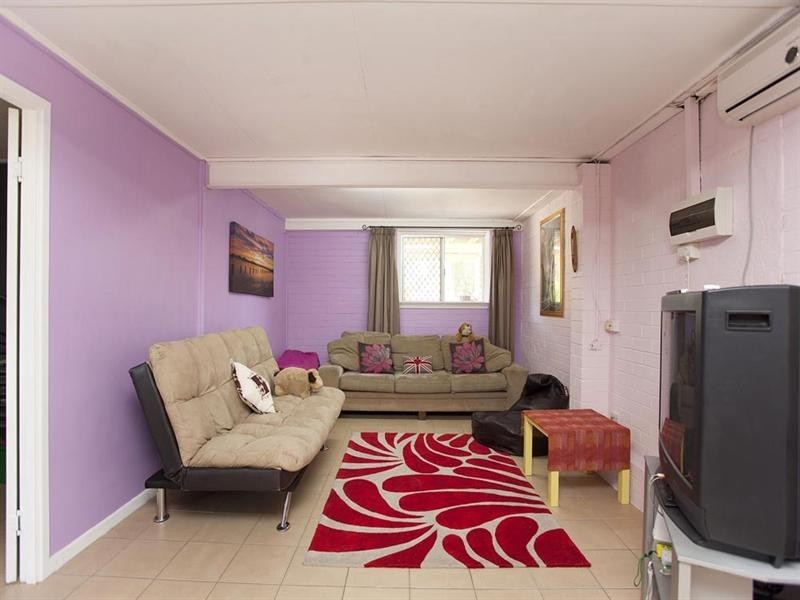 42 Tandanya Street, Mansfield QLD 4122