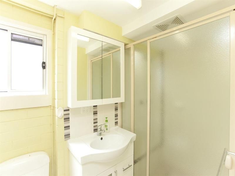 42 Tandanya Street, Mansfield QLD 4122