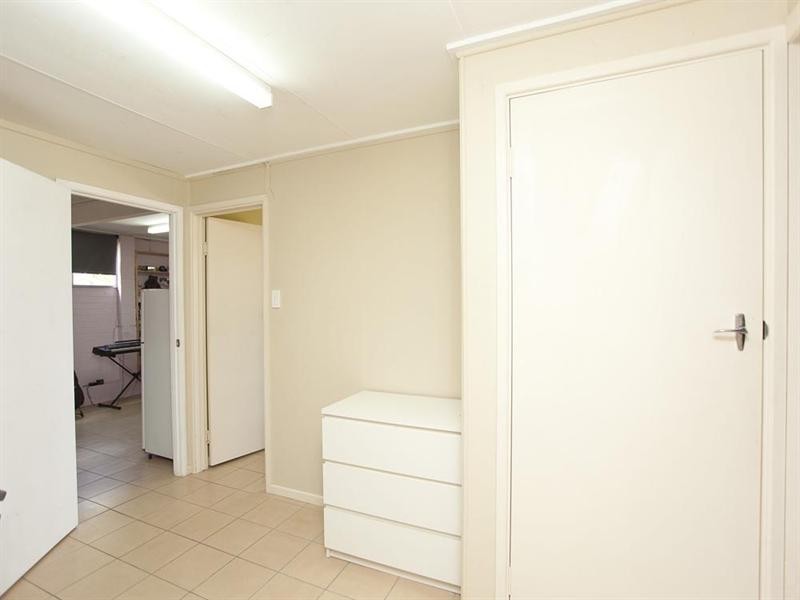 42 Tandanya Street, Mansfield QLD 4122