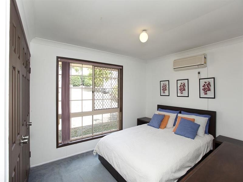 48 St Clair Crescent, Wishart QLD 4122