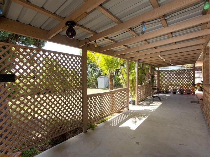 48 St Clair Crescent, Wishart QLD 4122