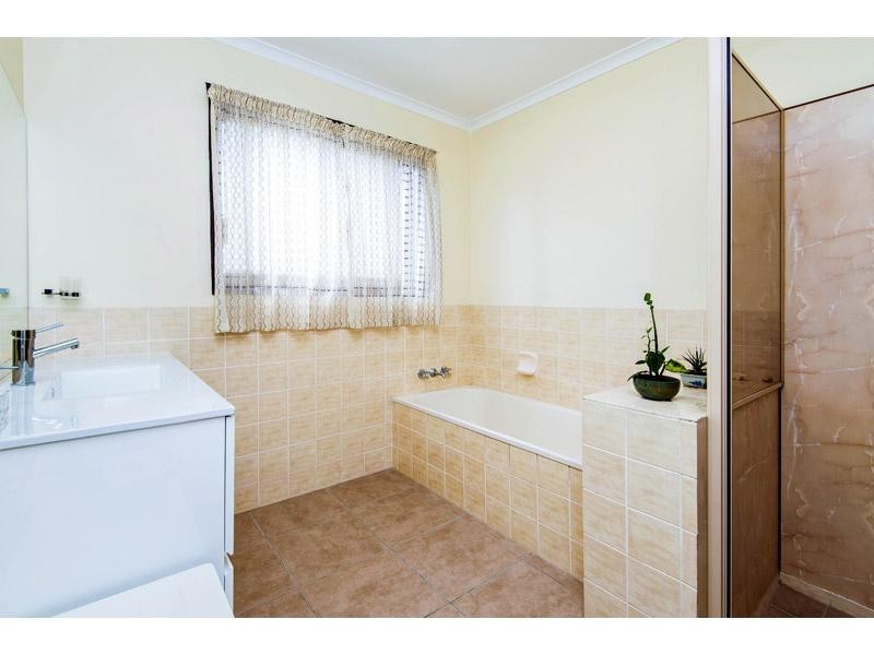 6 Anise Street, Wishart QLD 4122