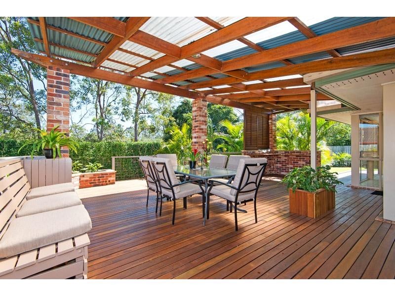 32 Windsor Place, Carindale QLD 4152