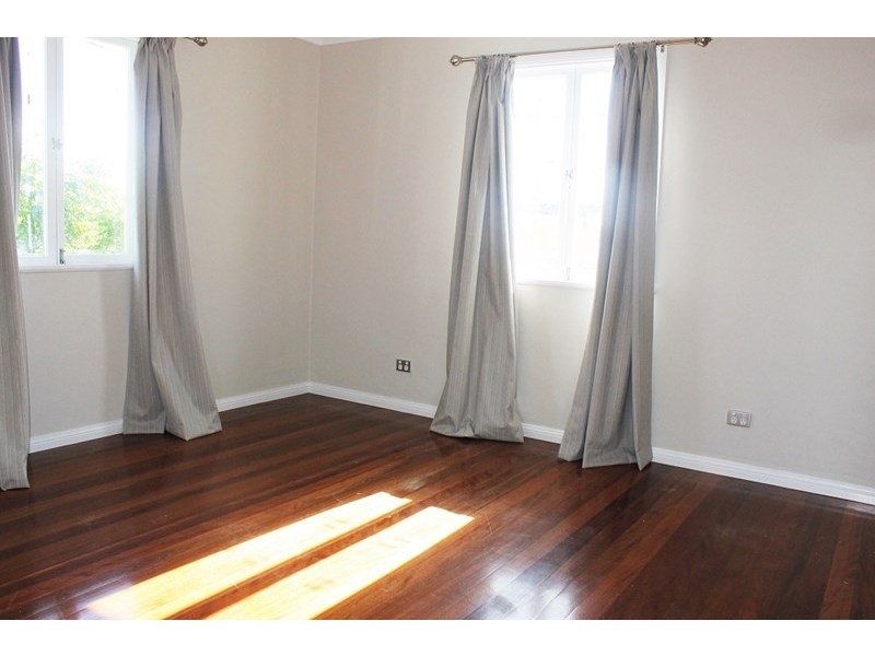 4 Alberon Street, Wishart QLD 4122